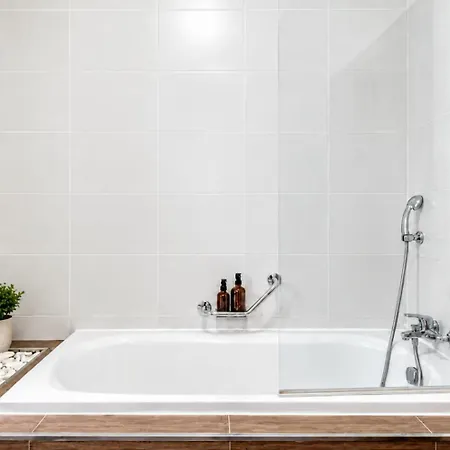 Apartmán 2br Penthouse With Private Terrace & Bbq Near Balluta Bay