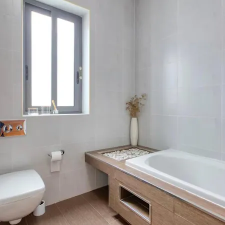 2br Penthouse With Private Terrace & Bbq Near Balluta Bay 公寓 斯利马