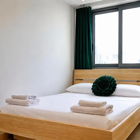 2br Penthouse With Private Terrace & Bbq Near Balluta Bay Apartmán *