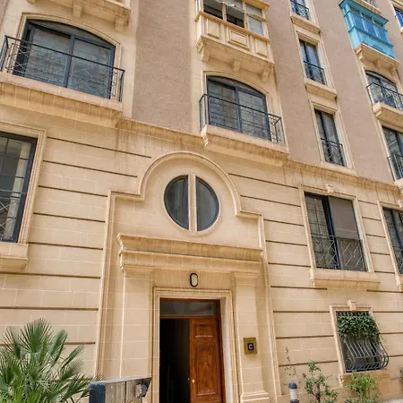 Apartmán 2br Penthouse With Private Terrace & Bbq Near Balluta Bay *